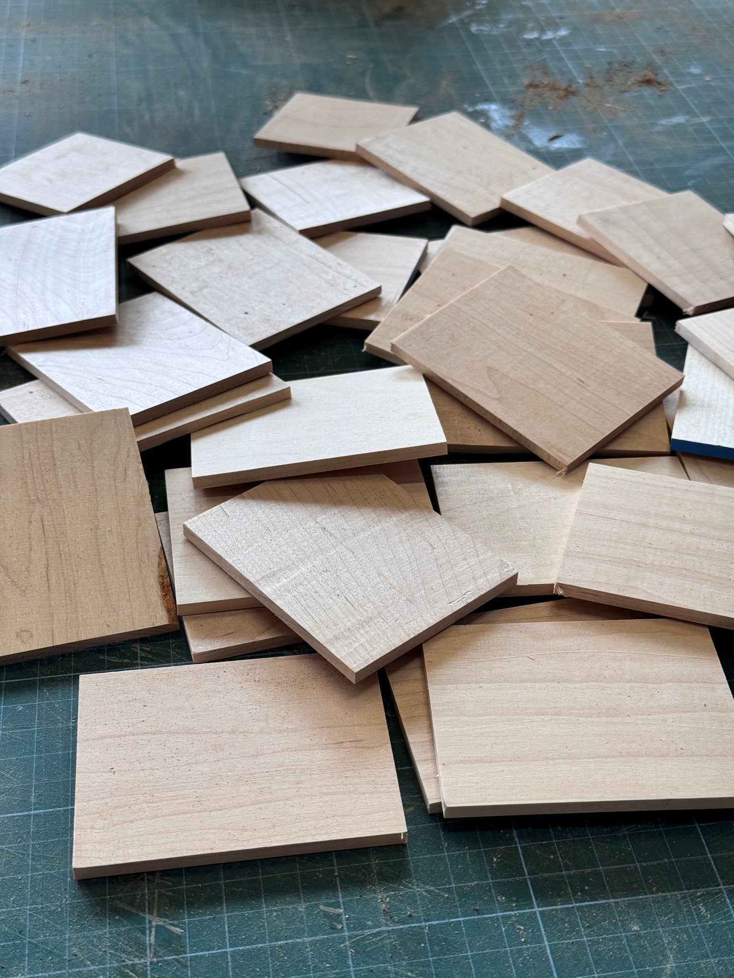 Short Thin Maple Offcuts