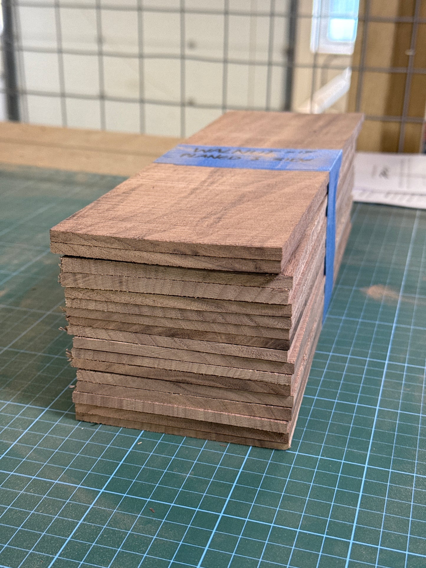 5mm Walnut ‘Thins’ (x17)