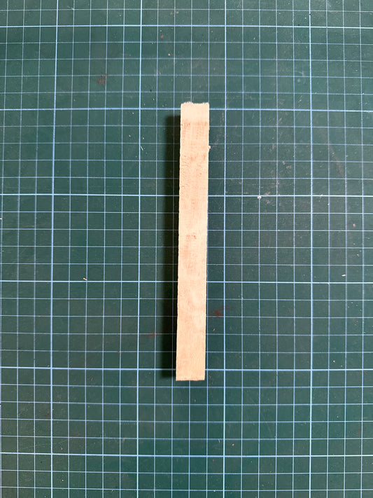 Holly Pen Blank (150x15x15mm)