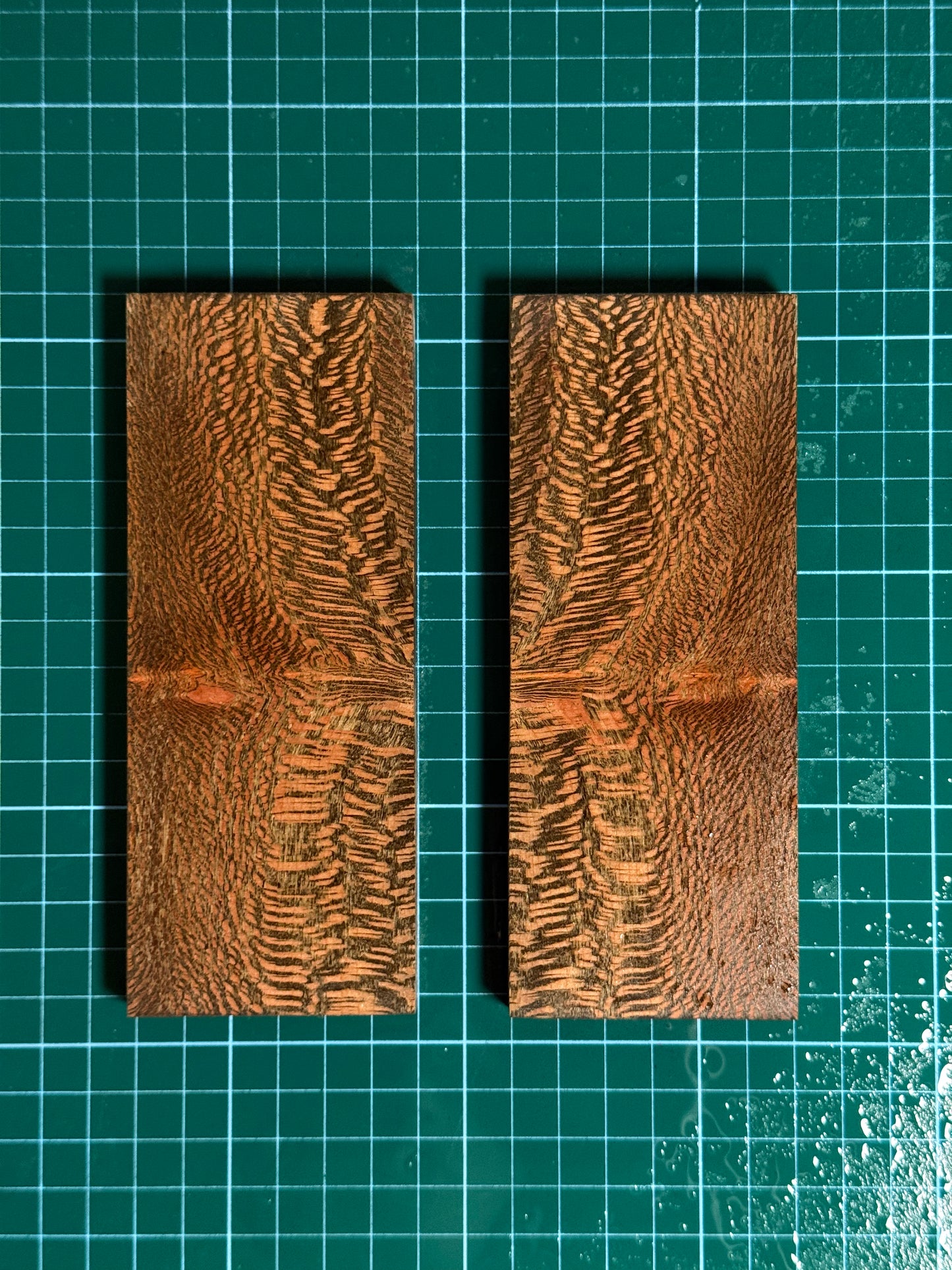 Stabilised Lacewood Knife Scales