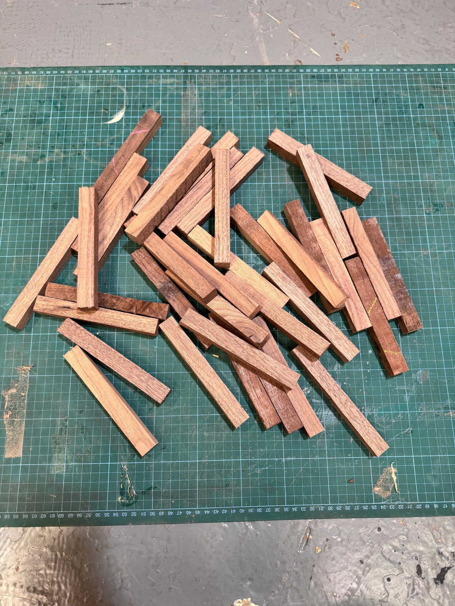 Job Lot Walnut Pen Blanks